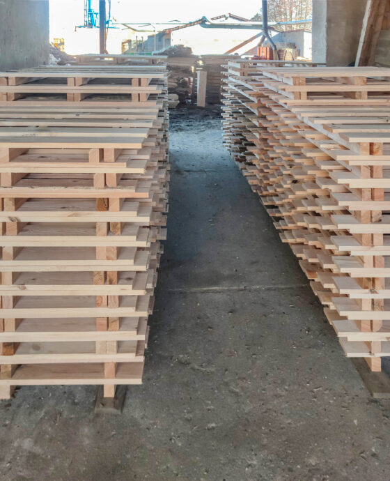 Palety przemys艂owe